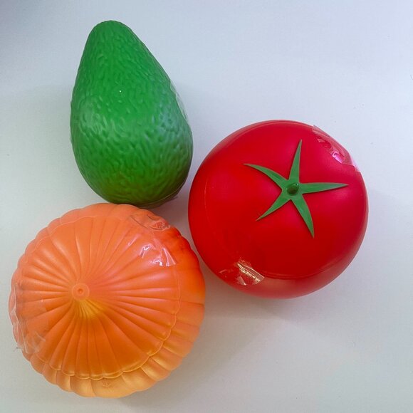 Set of 3 Reusable Vegetable Storage Container for Fridge Tomato/Avocado/Onion - Picture 1 of 5